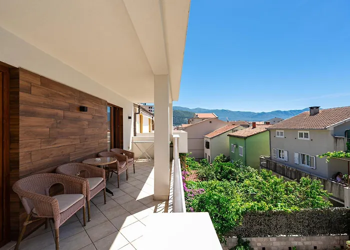 Buba Apartments