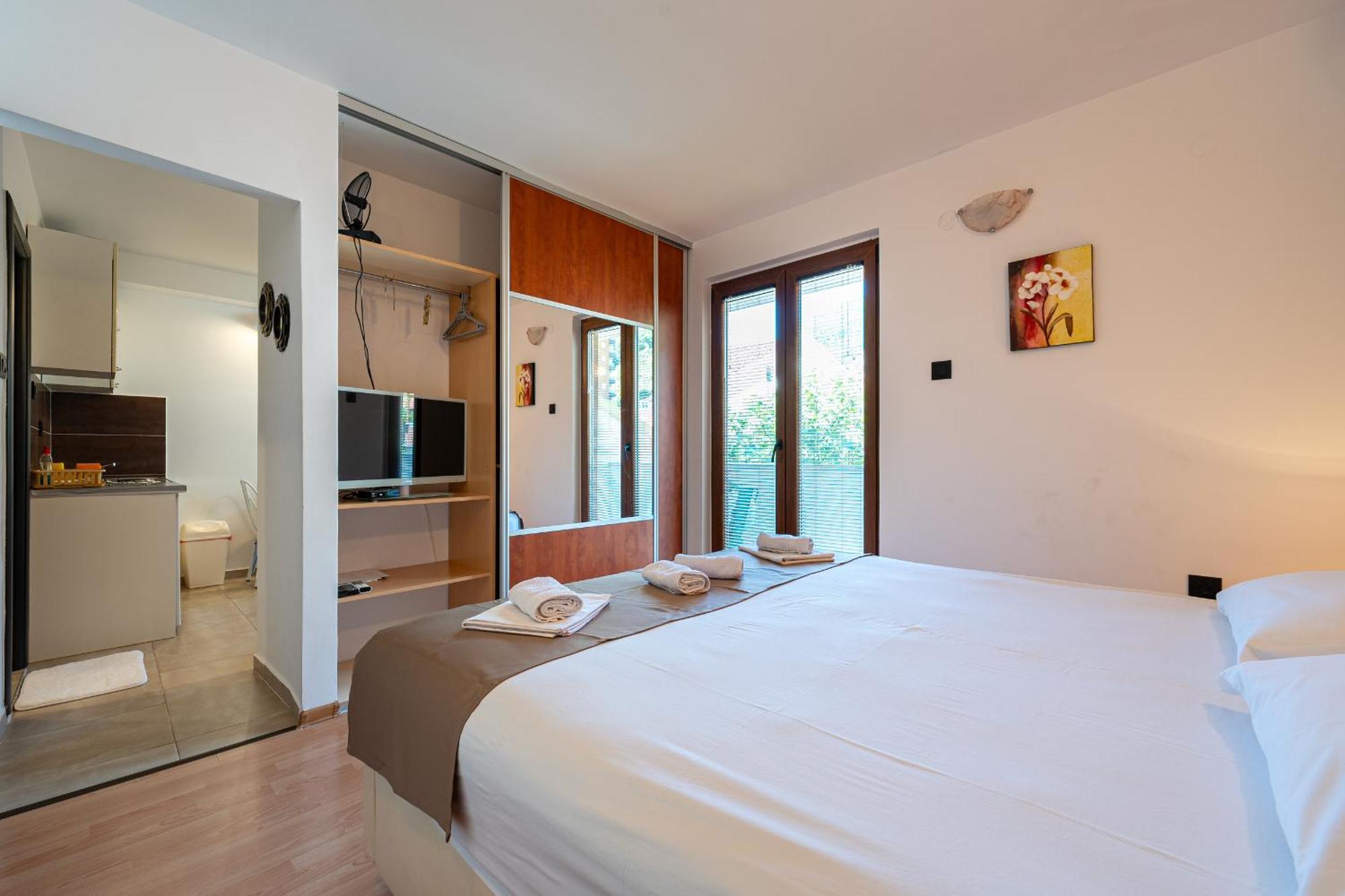 Buba Apartment