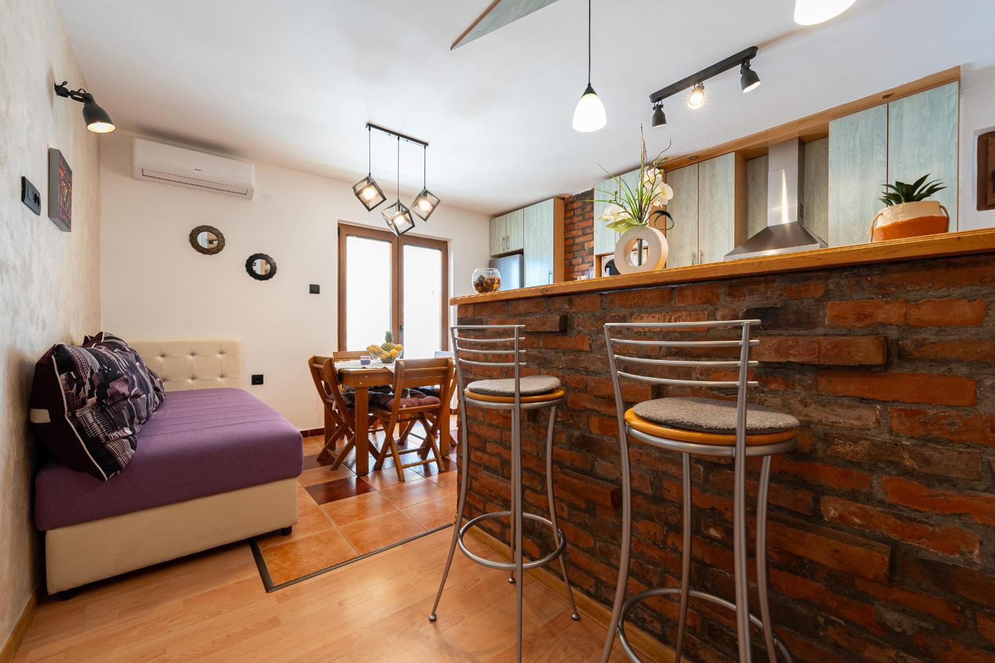 Buba Apartment *